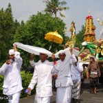 Prambanan-Hindus-Procession-201