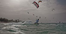 喀巴里特海滩风筝冲浪
