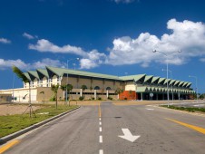 El Catey国际机场（AZS）