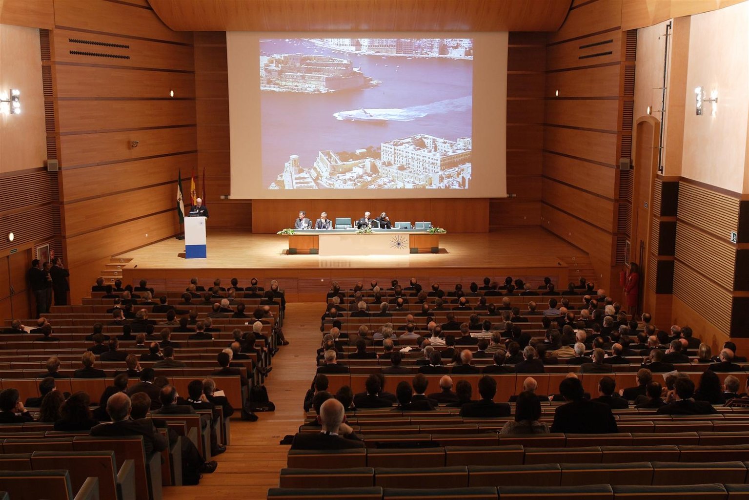 加的斯会议中心（Palacio de Congresos de Cádiz）