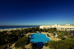 瓦伦丁圣彼得酒店会议中心（Valentín Sancti Petri Hotel Convention Centre）