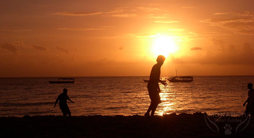 桑给巴尔海边夕阳