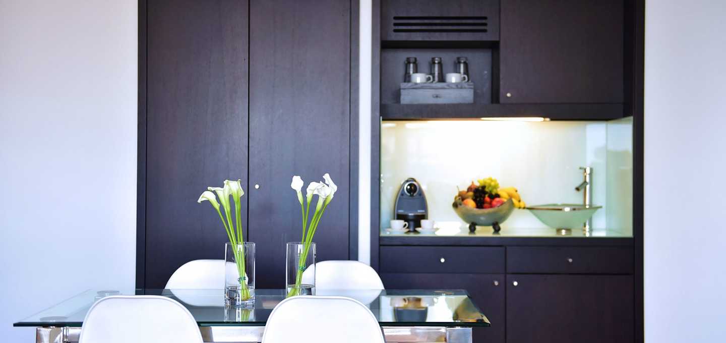 Club Floor One Bedroom Suite