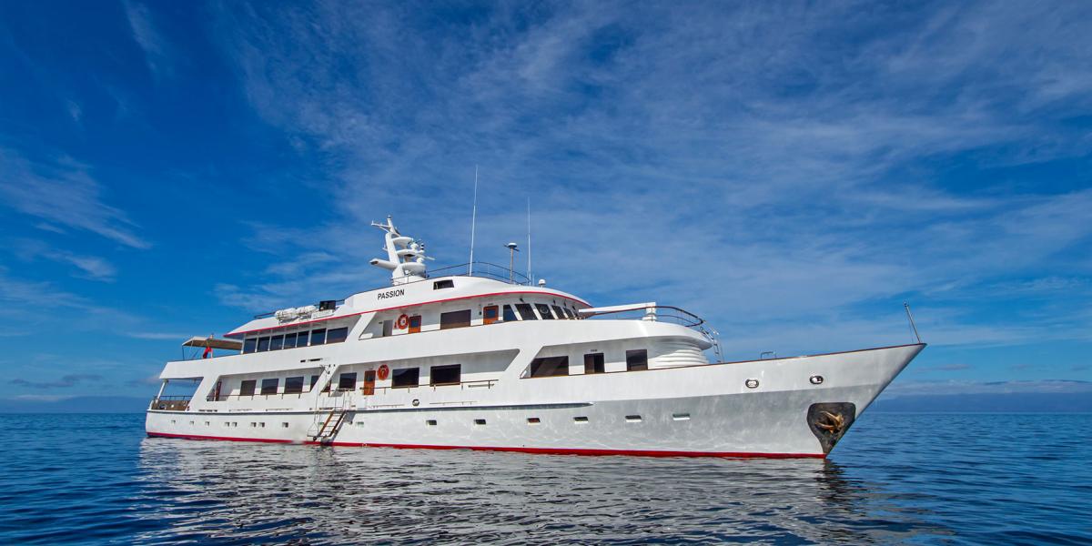 Ecuador - Galapagos Luxury Cruises - Passion Motor Yacht