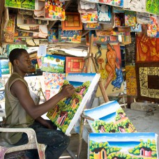 Local artist at work in Samaná