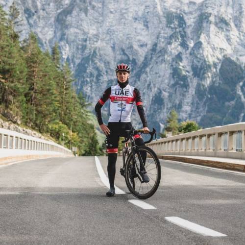 斯洛文尼亚车手波加查再夺环法自行车赛总冠军，细看环斯赛事十大目的地之美！