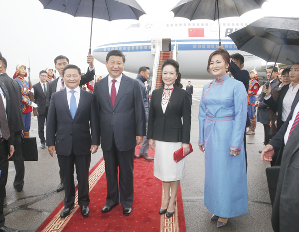 Chinese President Xi Jinping visits Mongolia