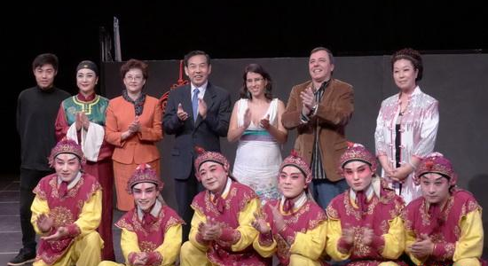 中国木偶拉开2015委内瑞拉“欢乐春节”活动序幕