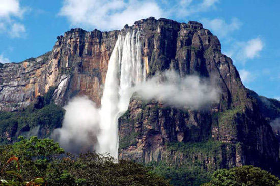 委内瑞拉安赫尔瀑布 疑是“天使”落人间