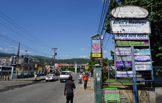 牙买加：蓝山咖啡雷鬼乐时间
