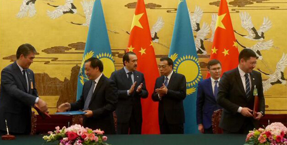 China and Kazakhstan Sign MoU on Tourism Cooperation