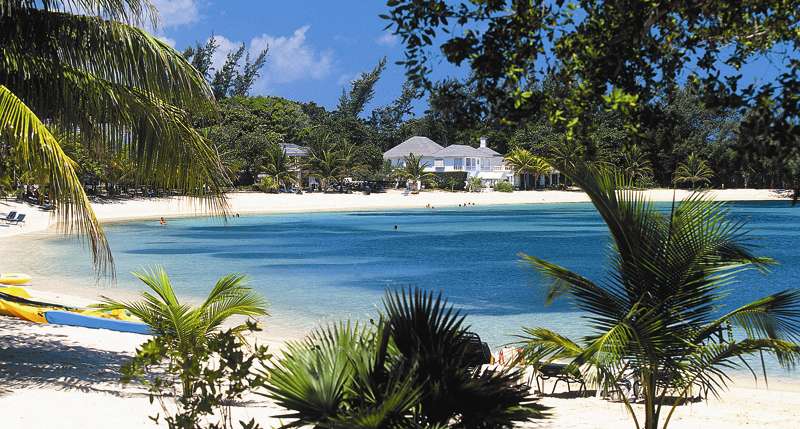 牙买加半月度假村