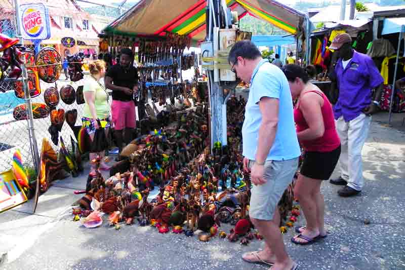 牙买加八条河Olde Craft Market