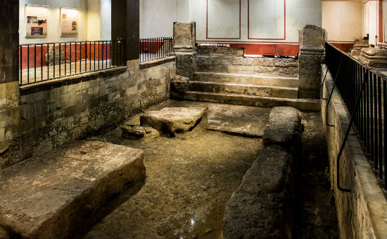 罗马浴场博物馆