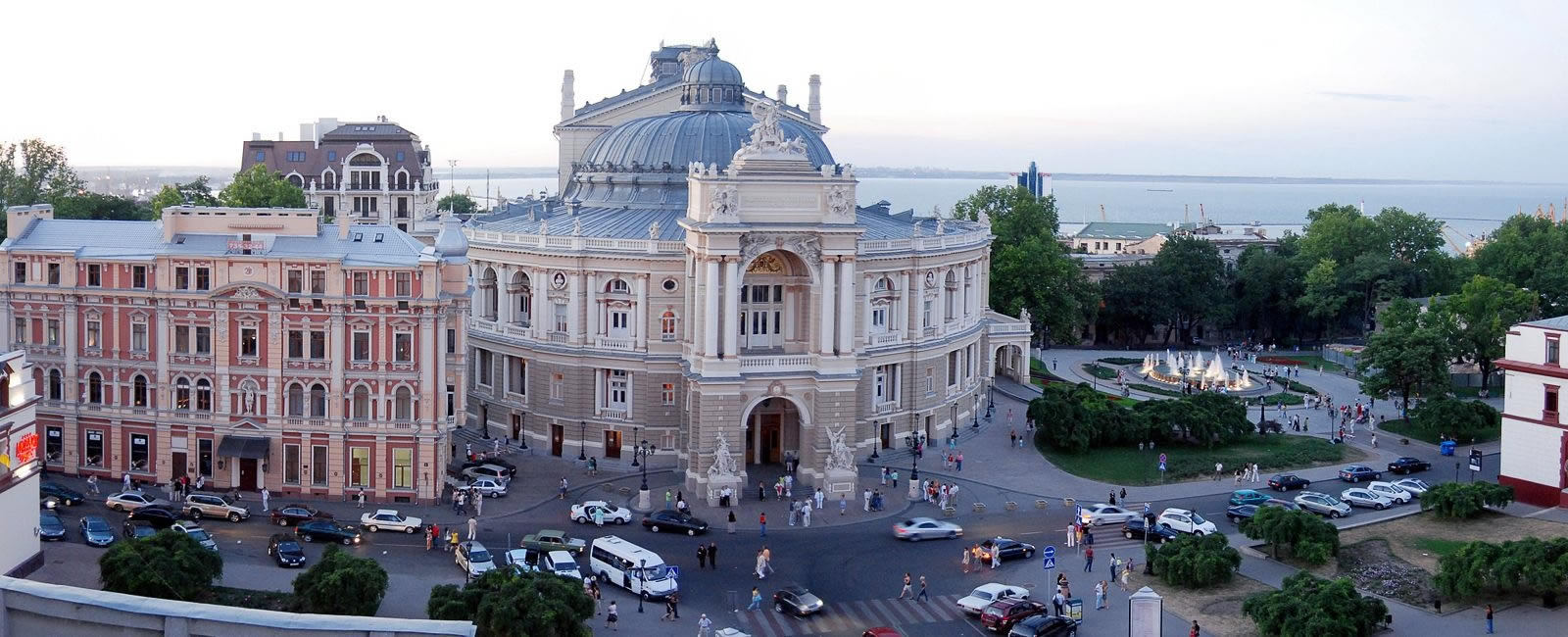 乌克兰敖德萨芭蕾舞歌剧院
