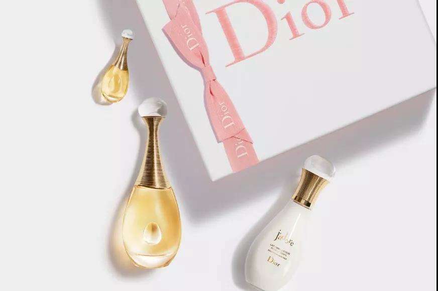 Dior 母亲节礼盒
