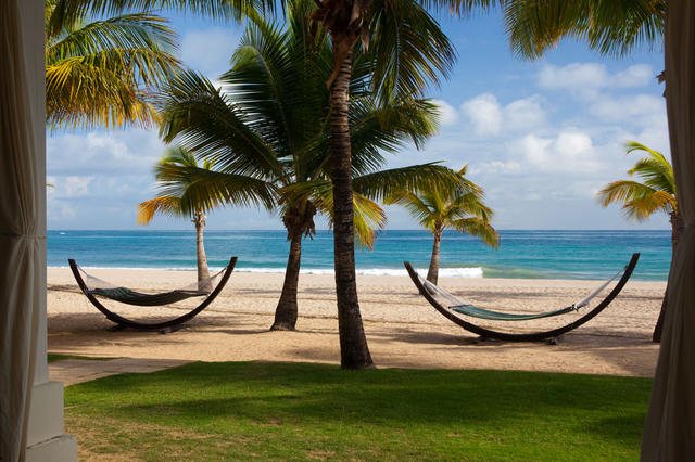 点击以下图片可近距离参观佛得岛海滩万怡度假酒店.