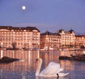 �����ߺ��ϵġ�˽����ۡ��������ʿ������Ԣ